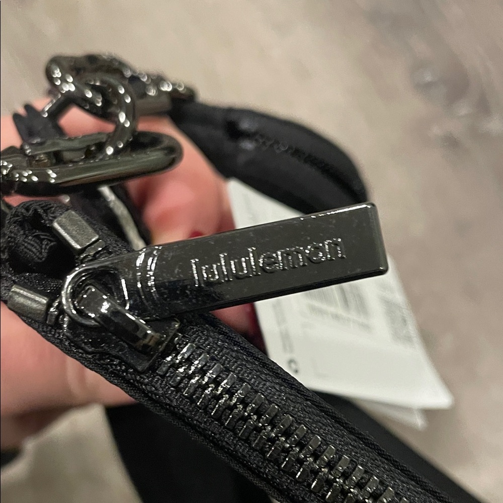 lululemon athletica Black Wristlet Set - Picture 6 of 8